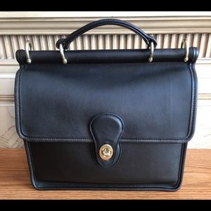 “Vintage” Coach Willis-Black leather
